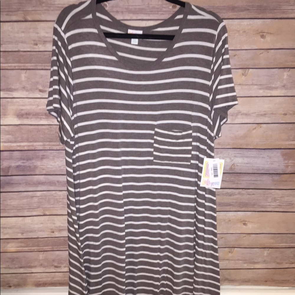 LuLaRoe Carly dress size 2x